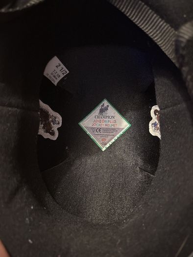 childs horse riding helmet