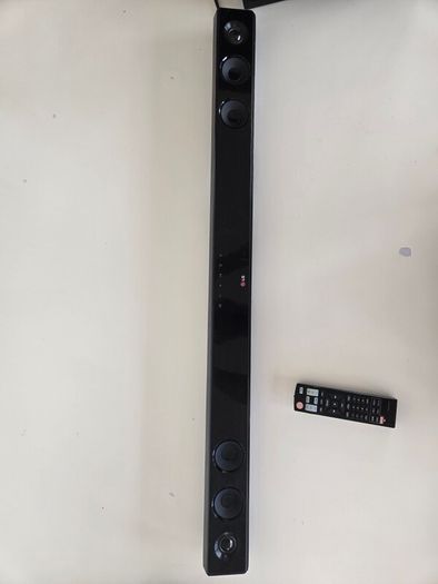 LG Sound Bar System with Subwoofer and Remote