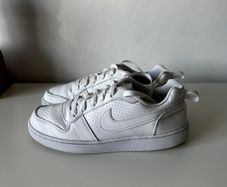 Nike trainers