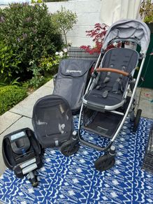 UPPAbaby Vista V2 Complete Travel System + Maxi-Cosi Car Seat & ISOFIX Base