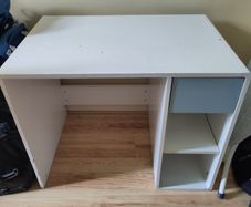 Children's desk