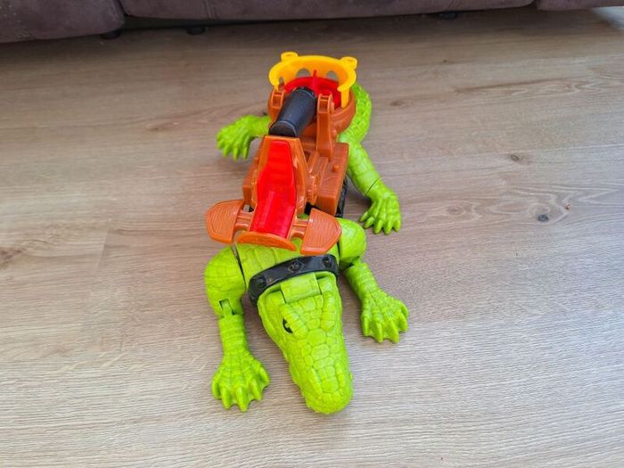 imaginext crocodile
