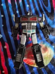 Transformers  WFC Trilogy NEMESIS PRIME Netflix action figure