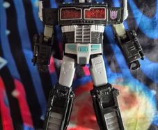 Transformers  WFC Trilogy NEMESIS PRIME Netflix action figure
