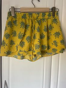 shorts zara skort/skirt with shorts medium