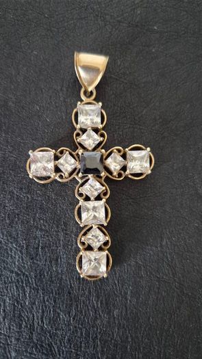 9k Gold big Cross 375