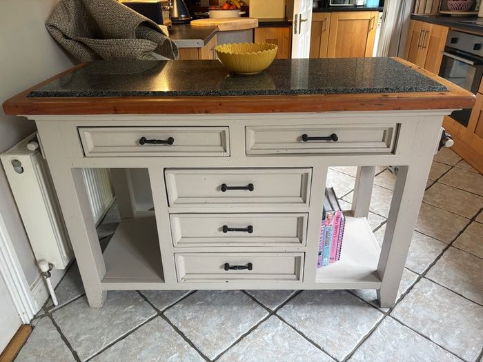 kitchen island