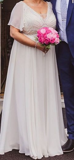 Maggie Sottero Wedding dress