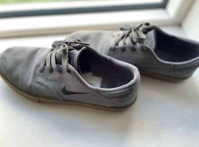 Nike shoes