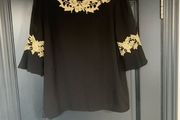 Oasis top with gold detail