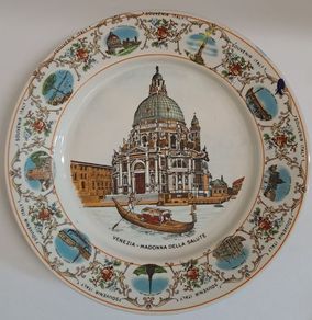 Vintage Italy wall plate souvenir
