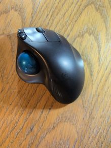 Logitech Wireless Trackball M570