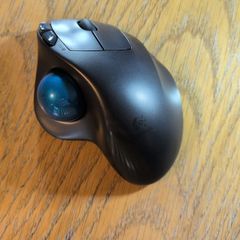 Logitech Wireless Trackball M570