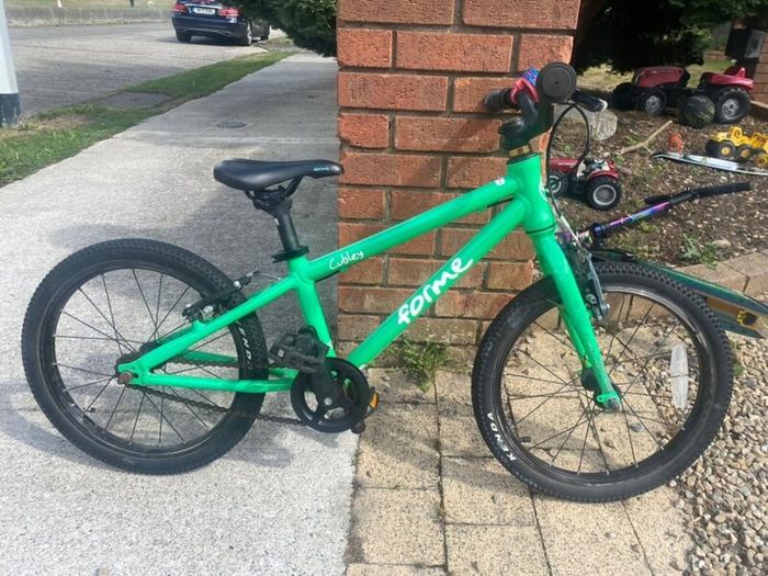 Forme Cubley 18 inch Junior Bike in Green