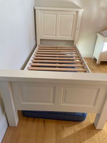 Single bed