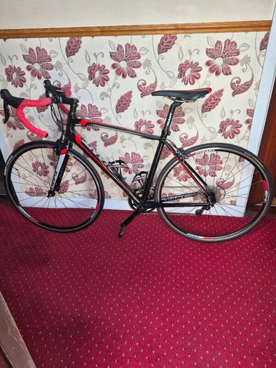 Price drop Giant Defy 1Racing bike