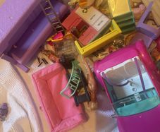 Barbie toys lot