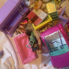 Barbie toys lot