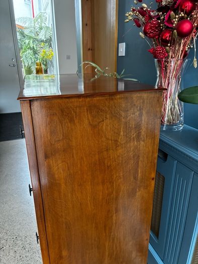 1940's Walnut Chest of Drawers