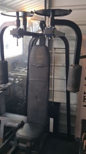 Pec Deck