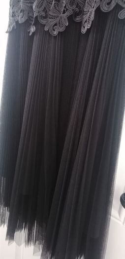 Stunning  Dress Ted baker size 2 uk 10. Beautiful dress for special occasions worn once