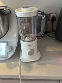 kenwood   Juicer
