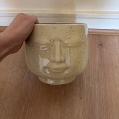 Ceramic plant pot