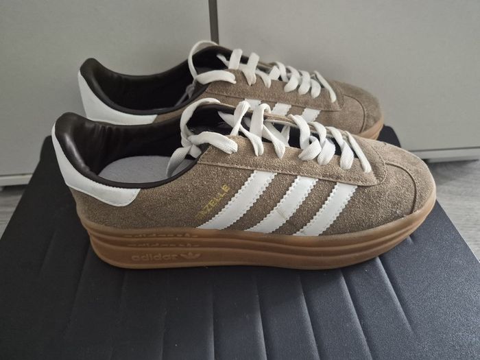 Adidas Shoes Size 7 UK