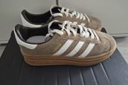 Adidas Shoes Size 7 UK