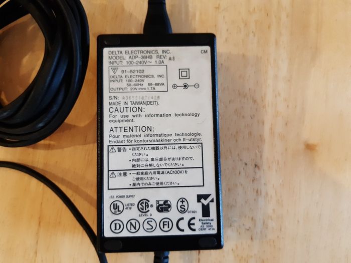 Delta ADP-36HB Laptop Charger