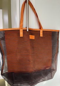 AVENE Eau Thermale tote carry bag holdall.. Black stripes with orange trim & and inner sac. IMMACULATE UNUSED & AS NEW.
