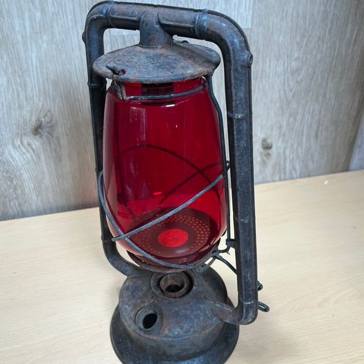 Vintage Dietz Monarch Kerosene Railway Lantern Red Glass Globe -For Restoration PROP