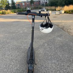 Electric scooter
