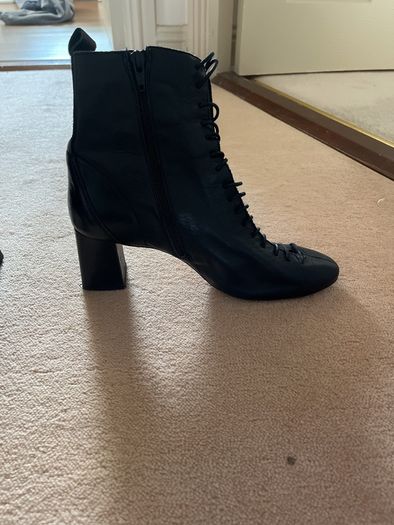 Boots black ankle