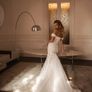 Wedding dress Image 4