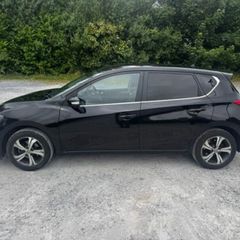 Nissan Pulsar 2015