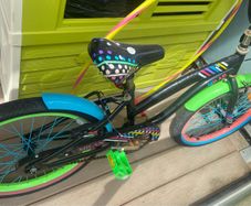 Girls bike