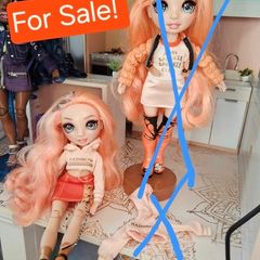 Poppy Rowan doll Rainbow High