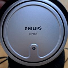 Philips SHP2500 headphones - used, good condition.