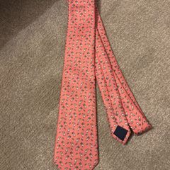 Beautiful Vintage Pelican and Fish Tie