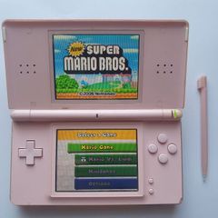 Nintendo DS Lite pink