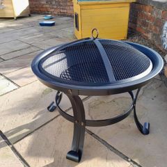 Outdoor firepit