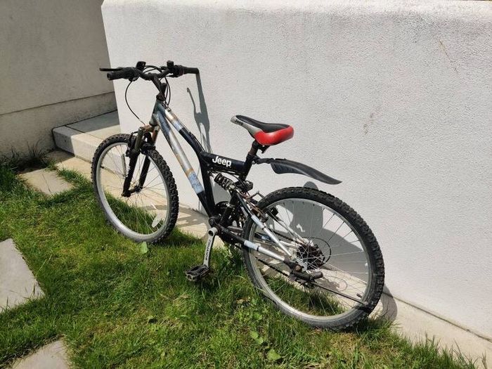 Jeep Comanche Mountain Bike