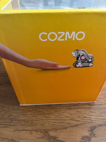 Cozmo robot
