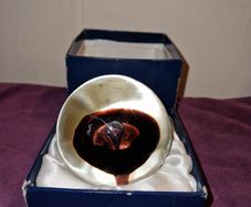 Glass paper weight