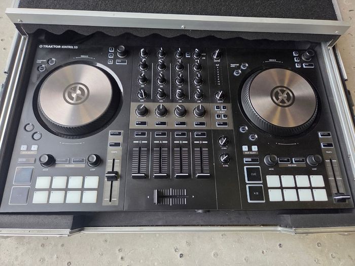 Traktor Kontrol S3 inc hardcase