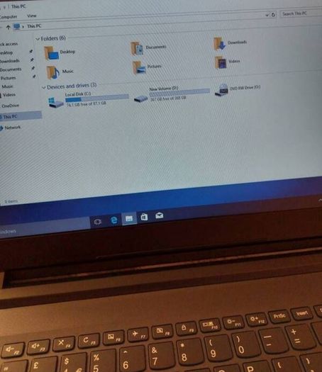 Lenovo Laptop