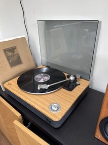 House of Marley record player