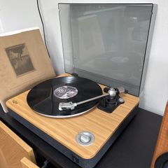 House of Marley record player