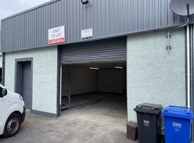 commercial Unit to Let
